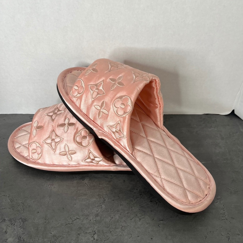 Pink Monogram Slippers Quilted Cozy Slide On Shoes Size 10